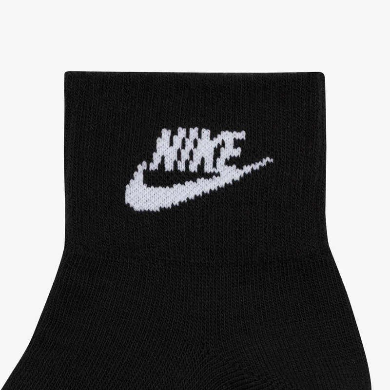 Nike Everyday Essential Ankle Socks (3 Pairs)